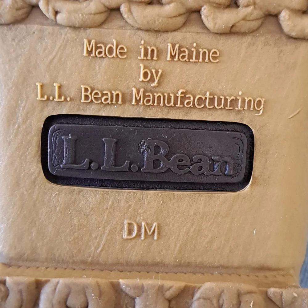 L.L.Bean Womens Brown Quilted Nylon Waterproof/Insulated Winter‎ Sherpa Boots 7